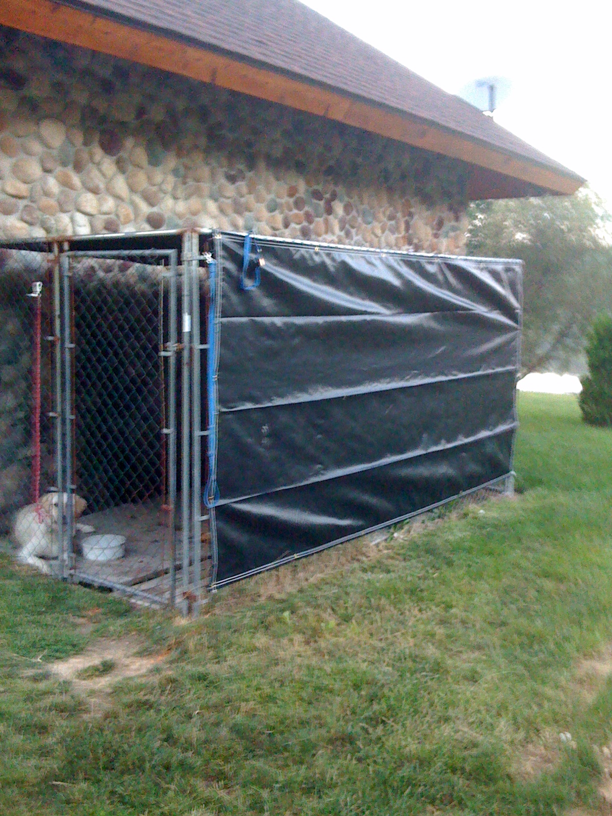 Kennel Cover 1